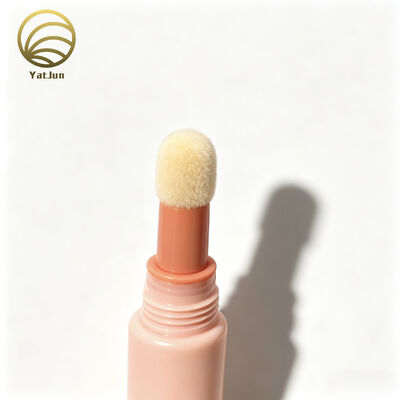คุณภาพ 10ml 20g หลอดลิปกลอสบีบคอนซีลเลอร์หลอดเปล่าด้วยหลอดลิปสติกแบบฟองน้ำ โรงงาน